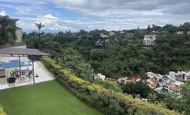 Espectacular casa re en Cuernavaca con hermosa vista y seguridad 24/7