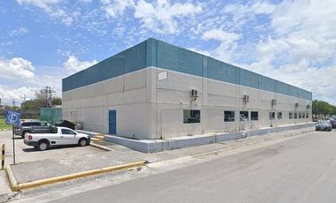 Renta oficina edificio 1 piso de 1,000m2 zona Guadalupe Av. Miguel Alemán
