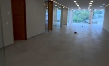 Oficina acondicionada en renta de 320m2 zona Obispado, Monterrey N.L.