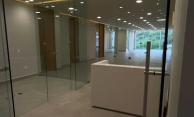 Oficina acondicionada en renta de 320m2 zona Obispado, Monterrey N.L.