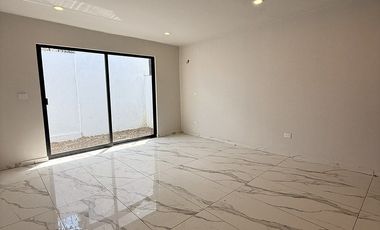 Cómoda casa en preventa de 1 nivel en fracc. Finca de las Ánimas