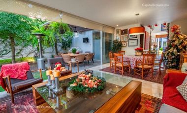 Casa de lujo en venta Los Olivos Residencial,  zona Tec.