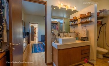 Casa de lujo en venta Los Olivos Residencial,  zona Tec.