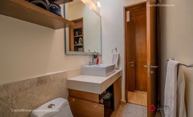 Casa de lujo en venta Los Olivos Residencial,  zona Tec.