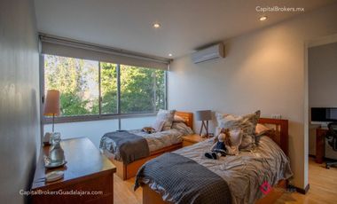 Casa de lujo en venta Los Olivos Residencial,  zona Tec.