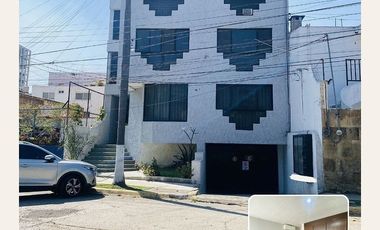 Departamento en venta en Jardines del Bosque