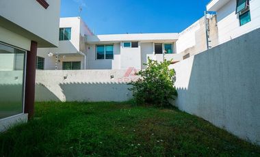 Casa en Venta en Jardin Real, Zapopan, Jalisco