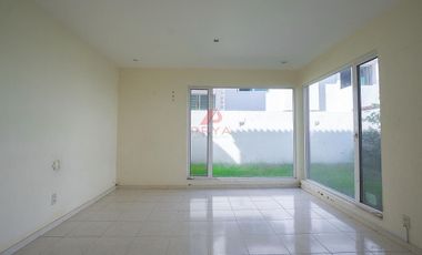 Casa en Venta en Jardin Real, Zapopan, Jalisco