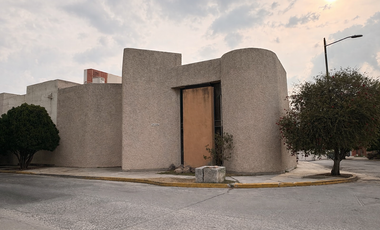 Casa en Renta en Lomas 2da Sección - $25k