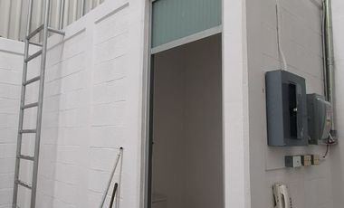 Bodega en condominio 85m2 para distribucion,almacenamiento,operaciones Vallejo