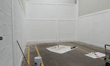 Bodega en condominio 85m2 para distribucion,almacenamiento,operaciones Vallejo