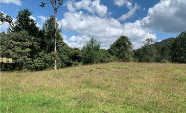 VENTA DE LOTE EN EL RETIRO