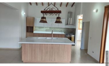 Casa para Arriendo en Envigado Parte Alta