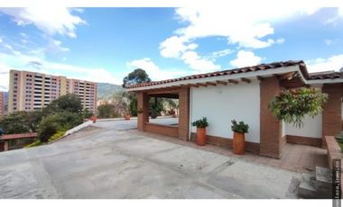 Casa para Arriendo en Envigado Parte Alta