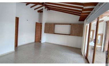 Casa para Arriendo en Envigado Parte Alta