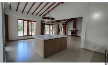 Casa para Arriendo en Envigado Parte Alta