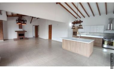 Casa para Arriendo en Envigado Parte Alta