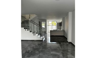 VENDO CASA NUEVA EN QUIMBAYA