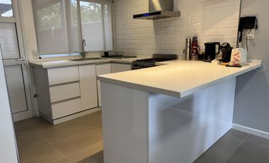 Casa en venta en Oliveros | 3 dormitorios | Pisicina | Quincho