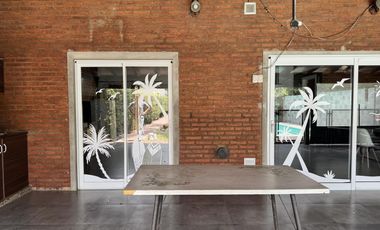 Casa en venta en Oliveros | 3 dormitorios | Pisicina | Quincho