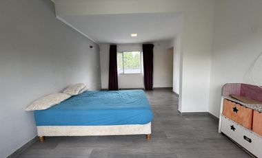 Casa en venta en Oliveros | 3 dormitorios | Pisicina | Quincho