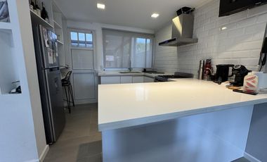 Casa en venta en Oliveros | 3 dormitorios | Pisicina | Quincho