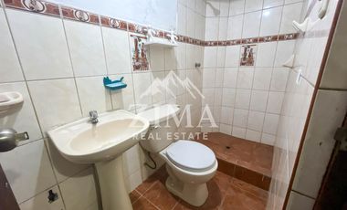 Casa en alquiler de 3 pisos