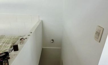 Duplex de 3 amb con jardín - Sin Expensas - Muy Bueno!!