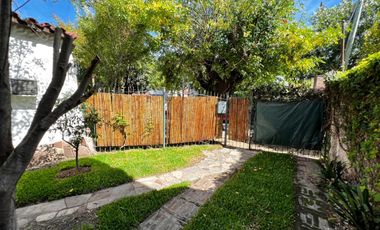 Casa 3 ambientes en alquiler en Martínez