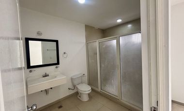 CASA EN VENTA O RENTA EN RESIDENCIAL PUERTA DE HIERRO, MTY, N.L.