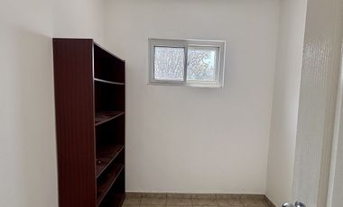 CASA EN VENTA O RENTA EN RESIDENCIAL PUERTA DE HIERRO, MTY, N.L.