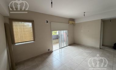 DEPTO 1° PISO X ESCALERA 2 AMB C/COCHERA - APTO CREDITO