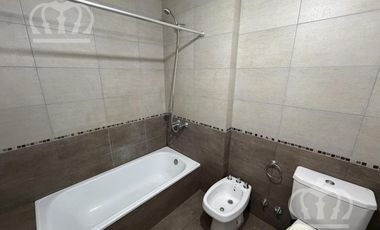 DEPTO 1° PISO X ESCALERA 2 AMB C/COCHERA - APTO CREDITO