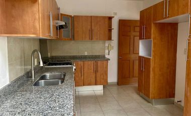 Bonita Casa en Condominio en Renta cerca Picacho-Ajusco