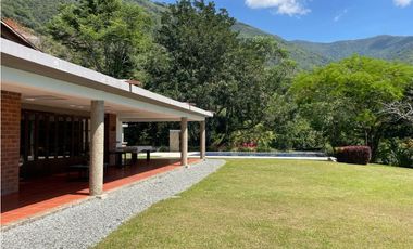 VENTA FINCA TITIRIBI, SUROESTE ANTIOQUEÑO