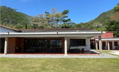 VENTA FINCA TITIRIBI, SUROESTE ANTIOQUEÑO