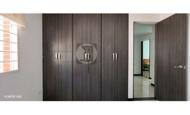 SE VENDE CASA DE 2 PISOS EN URBANIZACIÓN MONTECARLO YOPAL