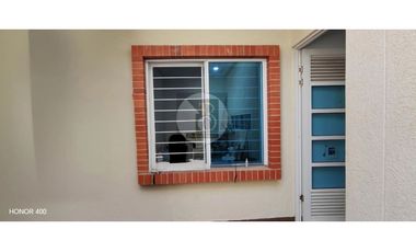 SE VENDE CASA DE 2 PISOS EN URBANIZACIÓN MONTECARLO YOPAL
