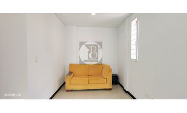 SE VENDE CASA DE 2 PISOS EN URBANIZACIÓN MONTECARLO YOPAL