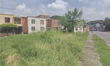 LOTE ESQUINERO COMERCIAL EN VENTA – CHAPINERO SUR, PALMIRA