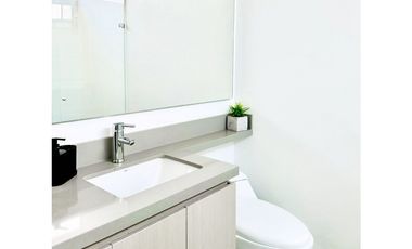 Apartamento para la venta en el Poblado, piso 18