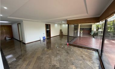 APARTAMENTO EN EL CAMPESTRE PARA REMODELAR