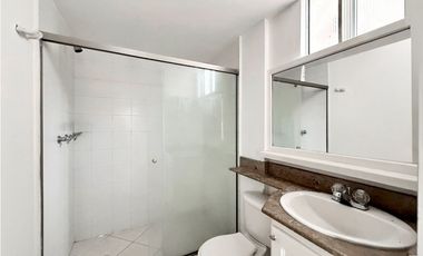 Apartamento para la venta en los balsos, piso 2