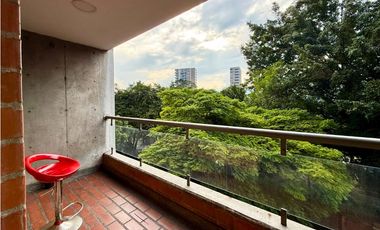 Apartamento para la venta en los balsos, piso 2