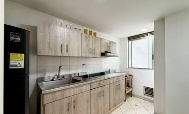 Apartamento para la venta en los balsos, piso 2
