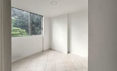Apartamento para la venta en los balsos, piso 2