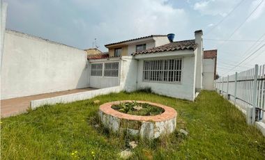 ARRIENDO CASA AMPLIA EN EL SECTOR DE MANDALAY