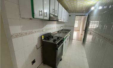 ARRIENDO CASA AMPLIA EN EL SECTOR DE MANDALAY