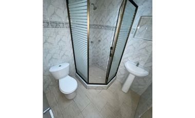 ARRIENDO CASA AMPLIA EN EL SECTOR DE MANDALAY