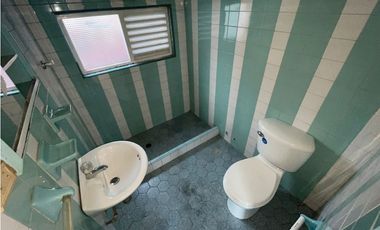 ARRIENDO CASA AMPLIA EN EL SECTOR DE MANDALAY